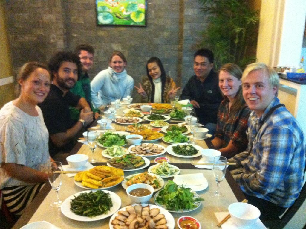 Viets Family River - Hoi An Homestay Екстериор снимка